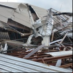 Telhado da Igreja Matriz é destruído. Foto: Adriano Rodrigo/Raio de Luz